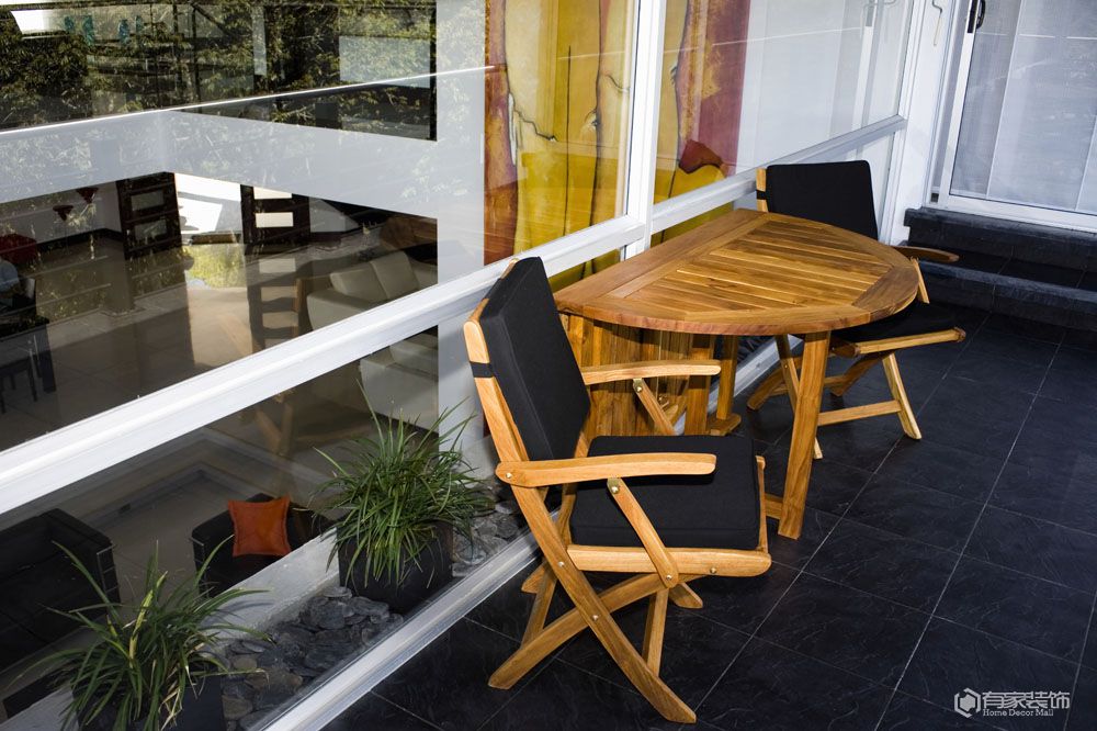 生活陽(yáng)臺(tái)怎么設(shè)計(jì)，看看廈門(mén)裝修公司的方案 