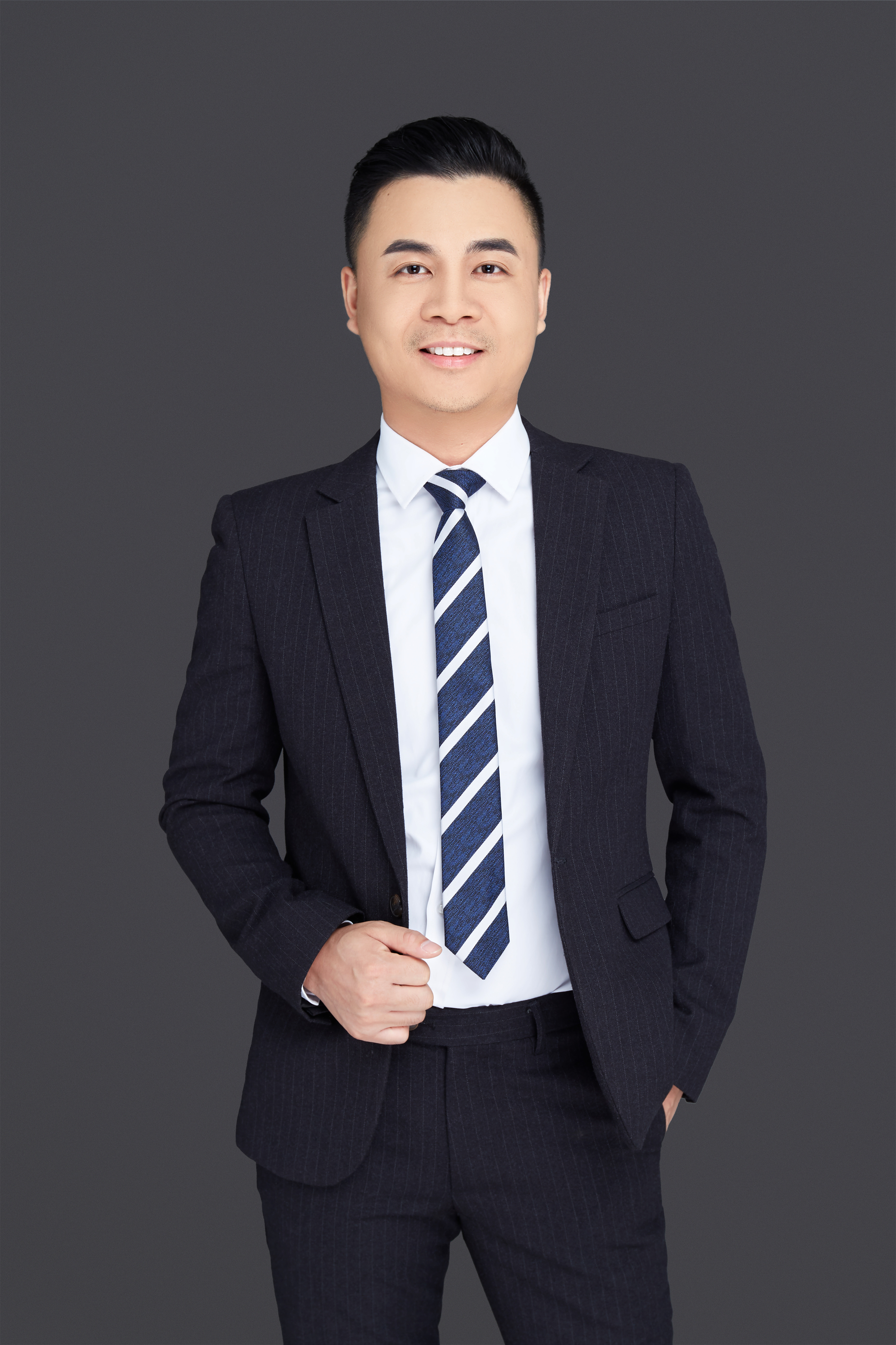 國(guó)貿(mào)同悅 140㎡現(xiàn)代簡(jiǎn)約