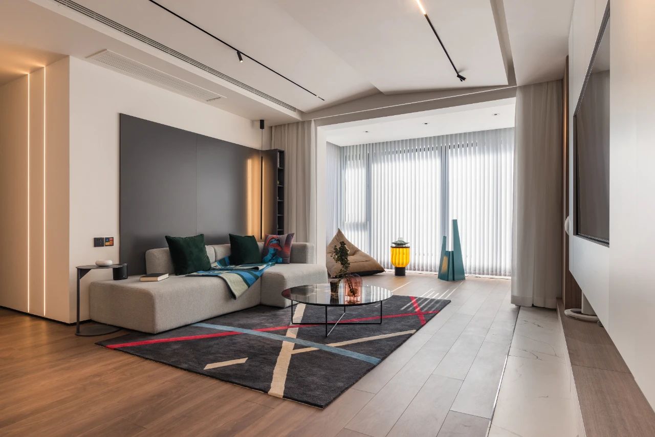 廈門 金都海尚國際 140㎡現(xiàn)代簡約風(fēng)，趣味和舒適一樣不落！