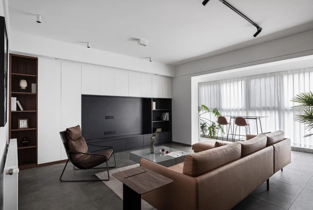 廈門(mén)江山帝景147㎡現(xiàn)代簡(jiǎn)約風(fēng)，黑白灰的極簡(jiǎn)風(fēng)格